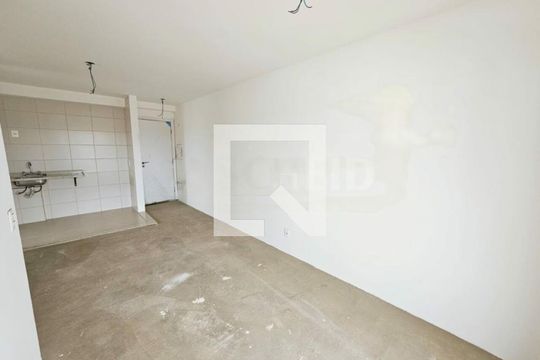 Apartamento à venda com 2 quartos, 66m² em Vila Emir, São Paulo
