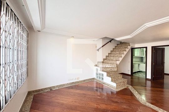 Sala de casa à venda com 3 quartos, 181m² em Jardim Sao Ricardo, São Paulo