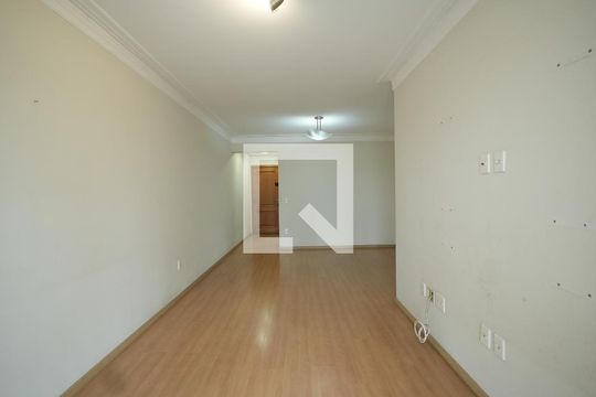 Sala de apartamento à venda com 3 quartos, 84m² em Vila Valparaíso, Santo André