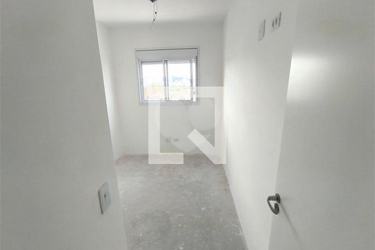 Apartamento à venda com 2 quartos, 42m² em Vila das Belezas, São Paulo