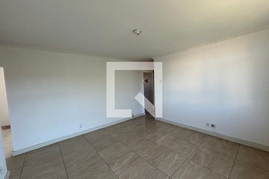 Sala de apartamento à venda com 3 quartos, 65m² em Inhaúma, Rio de Janeiro