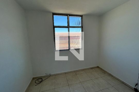 Quarto 1 de apartamento à venda com 3 quartos, 65m² em Inhaúma, Rio de Janeiro