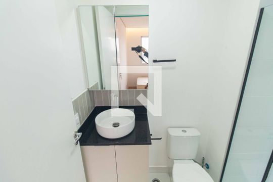 Banheiro da Suíte de apartamento para alugar com 1 quarto, 29m² em Planalto Paulista, São Paulo