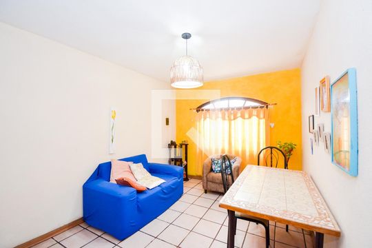 Sala de casa à venda com 3 quartos, 194m² em Jardim Divinolandia, Guarulhos