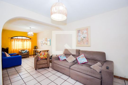 Sala de casa à venda com 3 quartos, 194m² em Jardim Divinolandia, Guarulhos