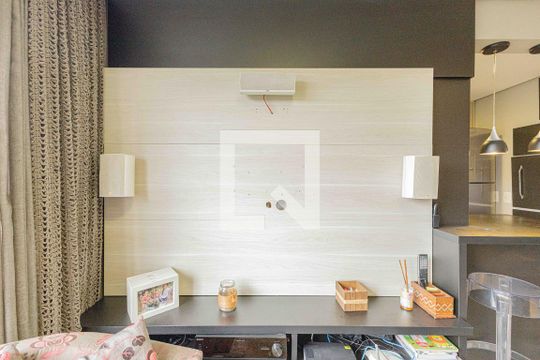 Sala de apartamento à venda com 3 quartos, 80m² em Jardim Carvalho, Porto Alegre