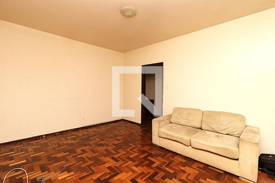 Sala de apartamento à venda com 2 quartos, 63m² em São Geraldo, Porto Alegre