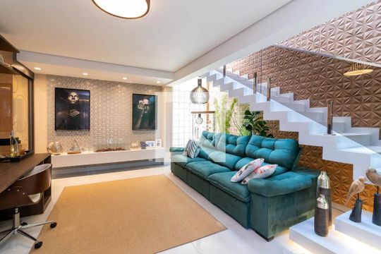 Sala de Visitas de casa à venda com 4 quartos, 560m² em Jardim Picolo, São Paulo
