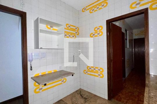 Cozinha de apartamento à venda com 4 quartos, 160m² em São Bento, Belo Horizonte