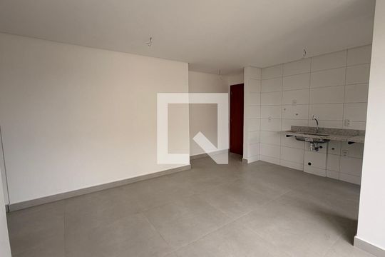 Sala/Cozinha de apartamento para alugar com 1 quarto, 49m² em Parque Amazonia, Goiânia
