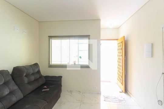 Sala de casa à venda com 3 quartos, 125m² em Parque Residencial Oratorio, São Paulo