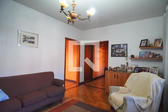 sala de casa para alugar com 4 quartos, 220m² em Centro, São Leopoldo