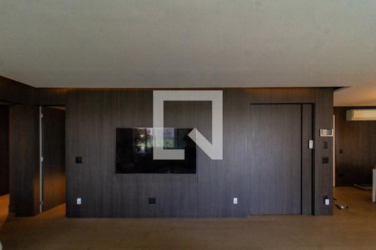 Sala de apartamento à venda com 3 quartos, 283m² em Água Branca, São Paulo