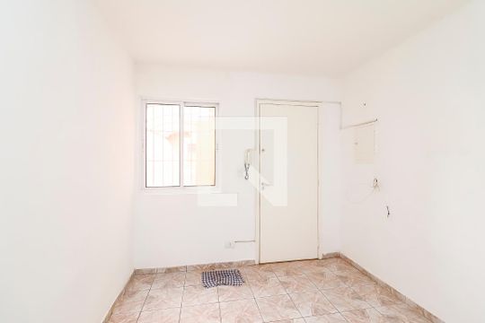 Sala de apartamento à venda com 2 quartos, 50m² em Itaquera, São Paulo