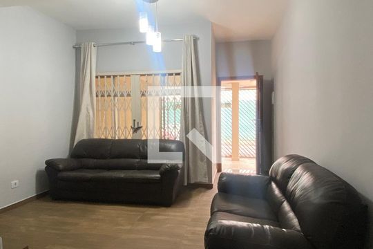Sala de casa à venda com 2 quartos, 145m² em Centro, Osasco