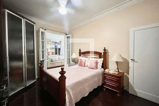 Quarto 1 de apartamento para alugar com 3 quartos, 140m² em Copacabana, Rio de Janeiro