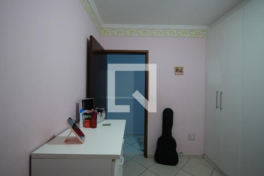 Quarto 1 de casa à venda com 3 quartos, 137m² em Vila Metalúrgica, Santo André