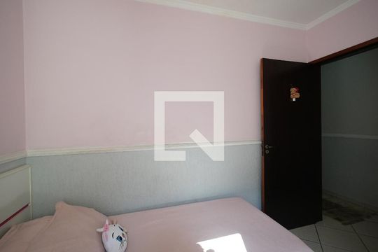 Quarto 2 de casa à venda com 3 quartos, 137m² em Vila Metalúrgica, Santo André