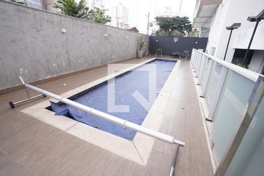 Apartamento para alugar com 3 quartos, 80m² em Jardim Goiás, Goiânia