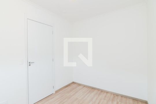 Quarto 1  de apartamento para alugar com 2 quartos, 45m² em Vila das Bandeiras, Guarulhos