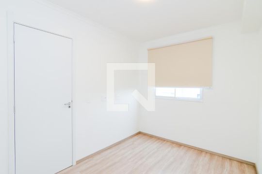 Quarto 2  de apartamento para alugar com 2 quartos, 45m² em Vila das Bandeiras, Guarulhos