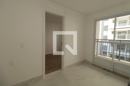 Sala/Cozinha de apartamento à venda com 1 quarto, 24m² em Cursino, São Paulo