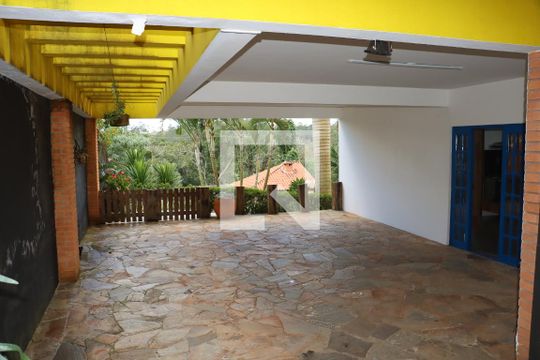 Casa de Condomínio para alugar com 3 quartos, 232m² em Residencial San Diego (paysage Vert), Cotia