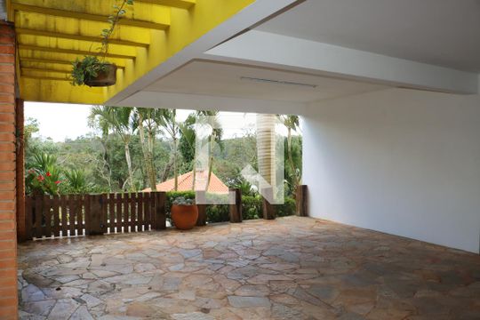 Casa de Condomínio para alugar com 3 quartos, 232m² em Residencial San Diego (paysage Vert), Cotia
