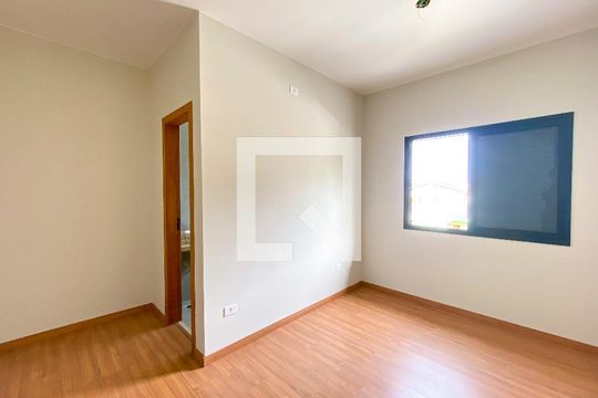 Suíte 1 de casa à venda com 3 quartos, 133m² em Horto Florestal, São Paulo