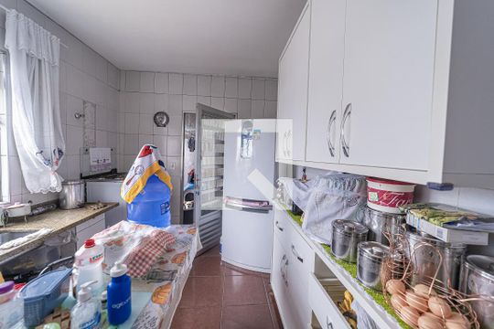 Cozinha de casa à venda com 3 quartos, 214m² em Vila Paranagua, São Paulo