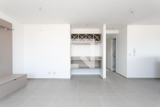 Sala de apartamento à venda com 3 quartos, 100m² em Vila Jacuí, São Paulo