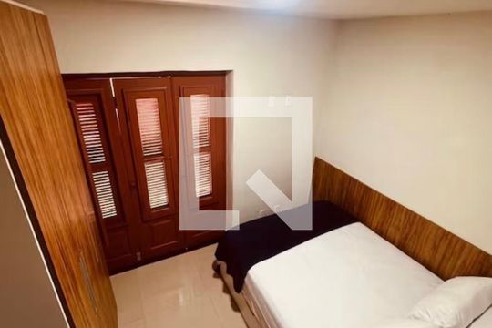 Quarto 1 de apartamento para alugar com 2 quartos, 40m² em Centro, Rio de Janeiro