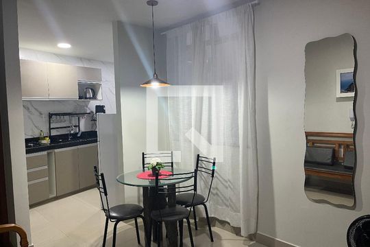 Sala/cozinha de apartamento para alugar com 2 quartos, 40m² em Centro, Rio de Janeiro