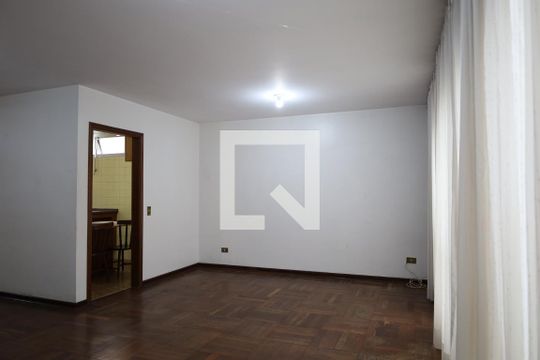 Sala de casa à venda com 4 quartos, 418m² em Cidade Dutra, São Paulo