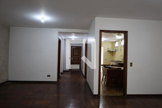 Sala de casa à venda com 4 quartos, 418m² em Cidade Dutra, São Paulo
