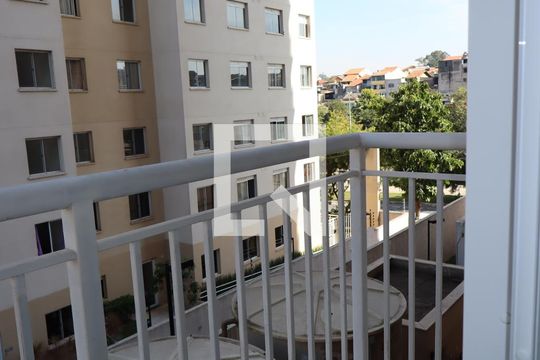 Apartamento para alugar com 2 quartos, 44m² em Parque Sao Rafael, São Paulo