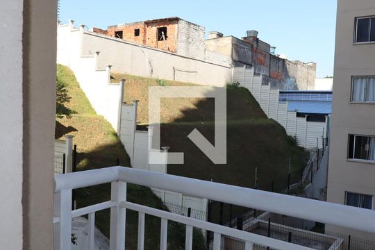 Apartamento para alugar com 2 quartos, 44m² em Parque Sao Rafael, São Paulo