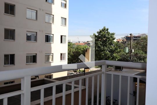 Apartamento para alugar com 2 quartos, 44m² em Parque Sao Rafael, São Paulo