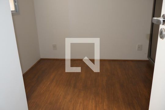 Apartamento para alugar com 2 quartos, 44m² em Parque Sao Rafael, São Paulo