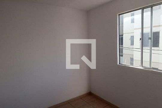 Quarto de apartamento para alugar com 2 quartos, 60m² em Ipiranga, Nova Iguaçu