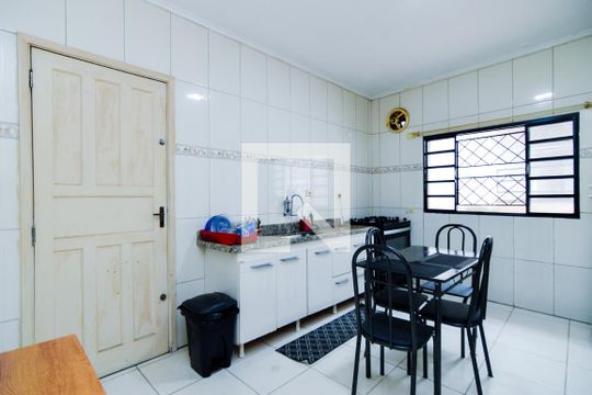 Cozinha  de casa à venda com 2 quartos, 160m² em Parque Santo Antonio, Guarulhos