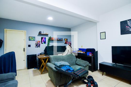 Sala de casa à venda com 2 quartos, 160m² em Parque Santo Antonio, Guarulhos