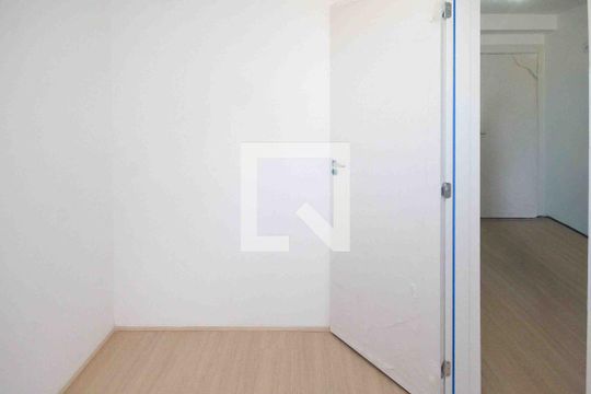 Quarto de apartamento para alugar com 2 quartos, 38m² em Cidade São Mateus, São Paulo