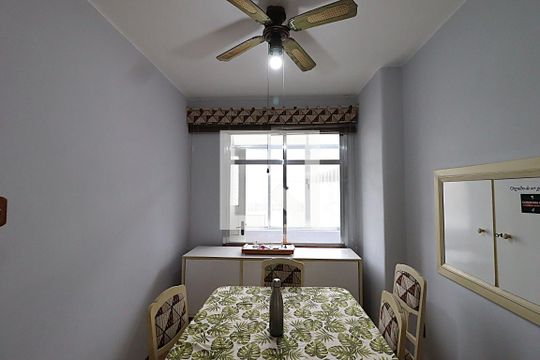 Janela da Sala de Jantar de apartamento à venda com 3 quartos, 122m² em Independência, Porto Alegre