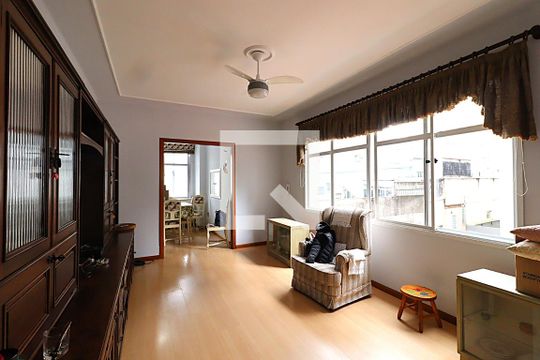Apartamento à venda com 3 quartos, 122m² em Independência, Porto Alegre