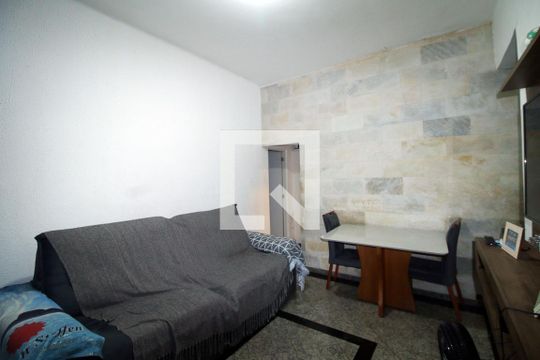 Sala de apartamento à venda com 3 quartos, 110m² em Olaria, Rio de Janeiro