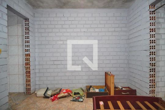 Quarto 1 de casa para alugar com 2 quartos, 200m² em Santos Dumont, São Leopoldo