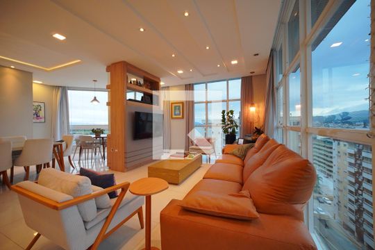 Sala de apartamento para alugar com 4 quartos, 272m² em Agronômica, Florianópolis