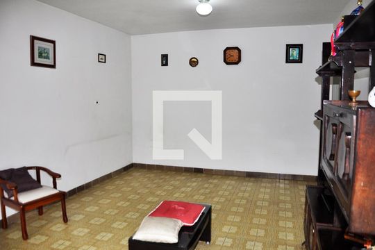 Sala de casa à venda com 4 quartos, 168m² em Vila Piaui, São Paulo