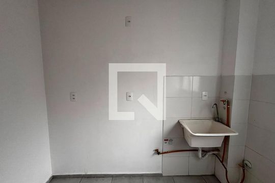 Cozinha/área de serviço de apartamento para alugar com 2 quartos, 45m² em Jansen, Gravataí